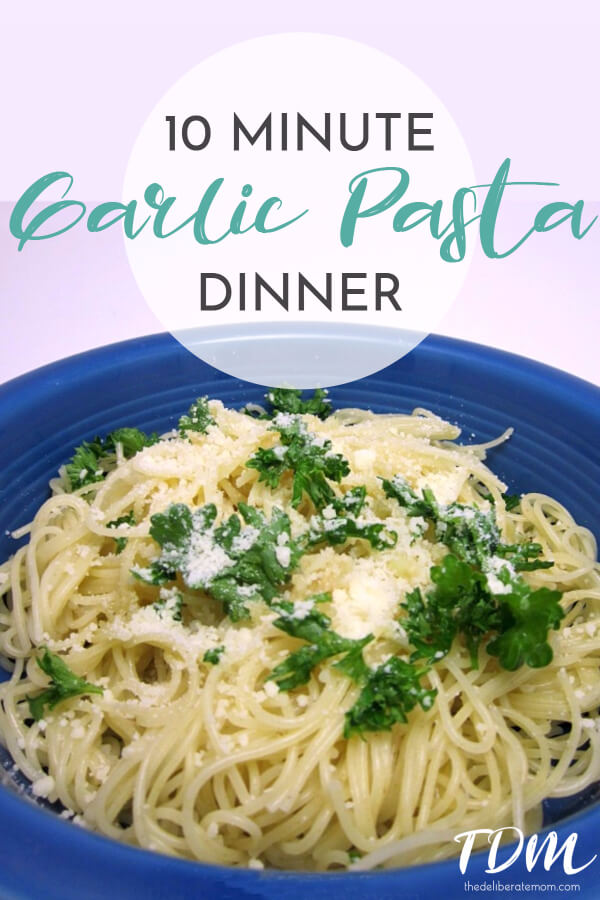 Not sure what to make for dinner tonight? Check out this 10 minute garlic pasta recipe which requires little prep and only 5 ingredients!