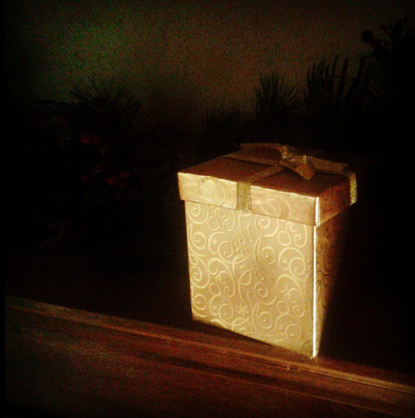 Presents.to.Jesus.box