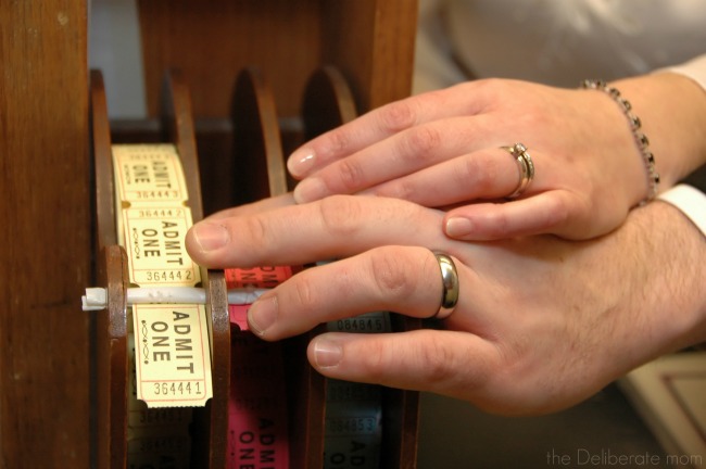 Ring picture on movie tickets. Perfect for a movie-themed wedding. 