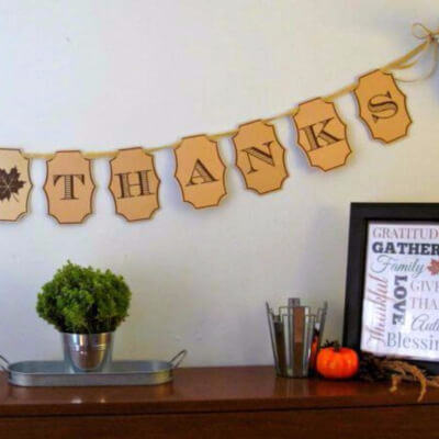 How to Make a Gorgeous Thanksgiving Banner