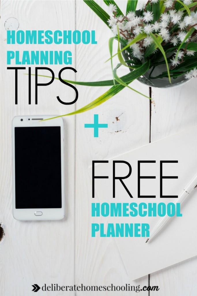 I love homeschool planning! Come check out how I get organized for planning my homeschool curriculum and get a FREE homeschool planner!